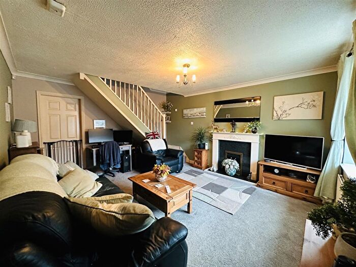 2 Bedroom Semi-Detached House For Sale In The Meadows, Carlton, Goole, DN14