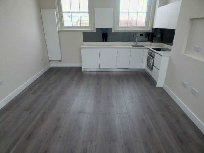 1 Bedroom Flat To Rent In Hassett Road, Homerton, E9