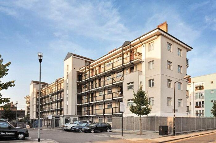 2 Bedroom House To Rent In Tarling Street, London, E1