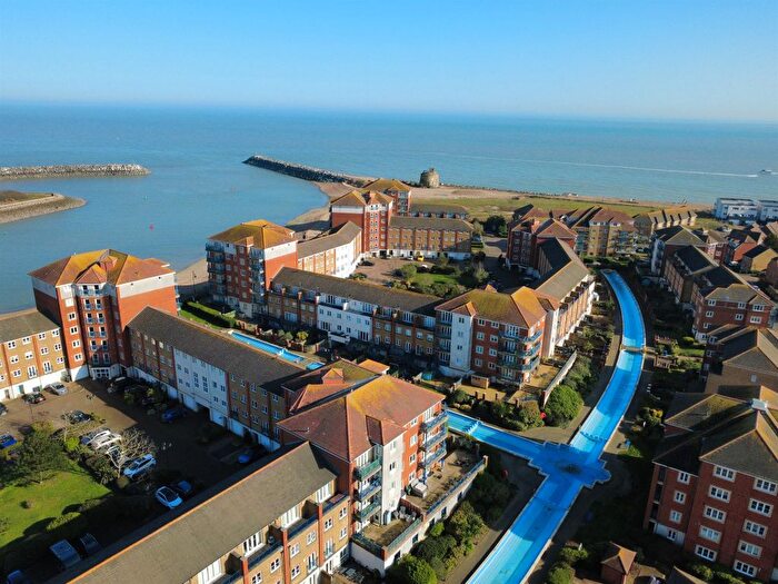 5 Bedroom Property For Sale In Dominica Court, Eastbourne, BN23