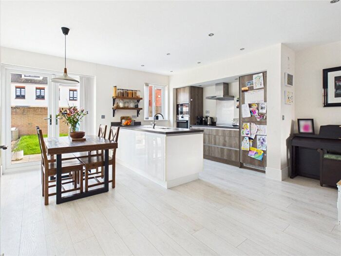 3 Bedroom Detached House For Sale In Malago Drive, Bristol, BS3