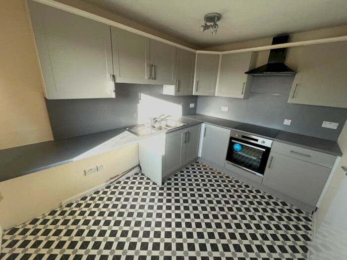 1 Bedroom Apartment To Rent In Halifax Road, Wadlsey Bridge, S6