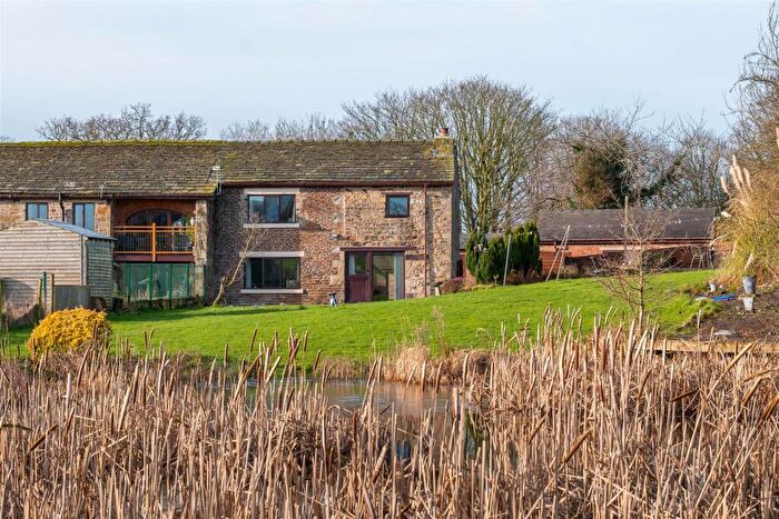 3 Bedroom Semi Detached House For Sale In Bogburn Lane, Coppull, Chorley, PR7