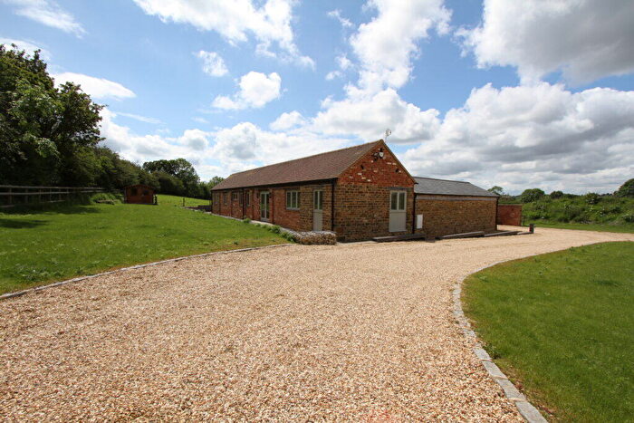 4 Bedroom Detached House To Rent In Overthorpe Road, Banbury, OX17