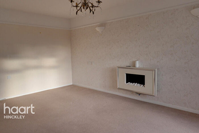2 Bedroom Apartment For Sale In Ashby Road, Hinckley, LE10