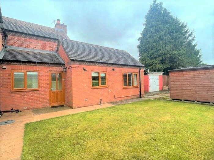 1 Bedroom Garage / Parking To Rent In Crudgington Green, Crudgington, Telford, Shropshire, TF6