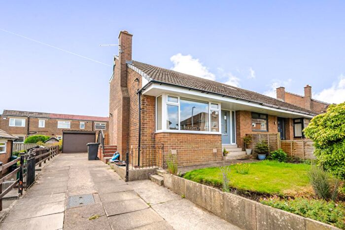 3 Bedroom Semi-Detached House For Sale In Stratford Close, Golcar, HD7