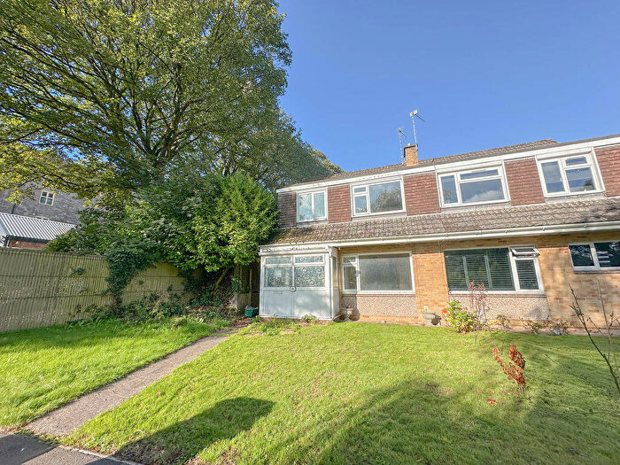 3 Bedroom Semi Detached House For Sale In Shaftgate Avenue, Shepton Mallet, BA4