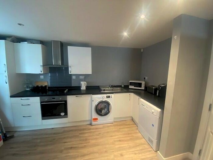 1 Bedroom Apartment To Rent In Malt Cottages, Malt Yard, Nottinghamshire, Basford, NG7