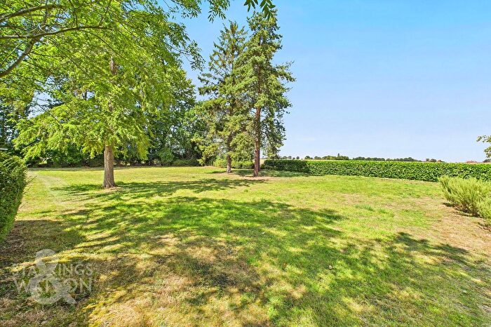 4 Bedroom Detached House For Sale In Overwood Lane, Forncett St. Peter, Norwich, NR16