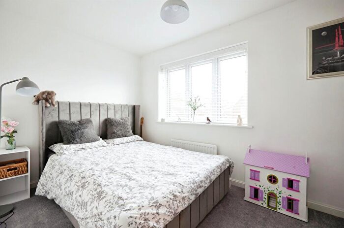 4 Bedroom Detached House For Sale In Mccudden Drive, Longhedge, Salisbury, SP4