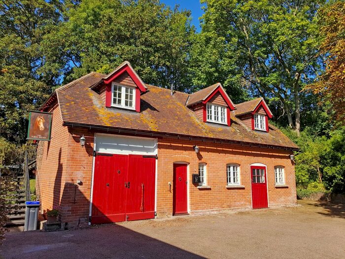 2 Bedroom Cottage To Rent In The Old Stables, Bulford Hill, Durrington, Wiltshire SP4
