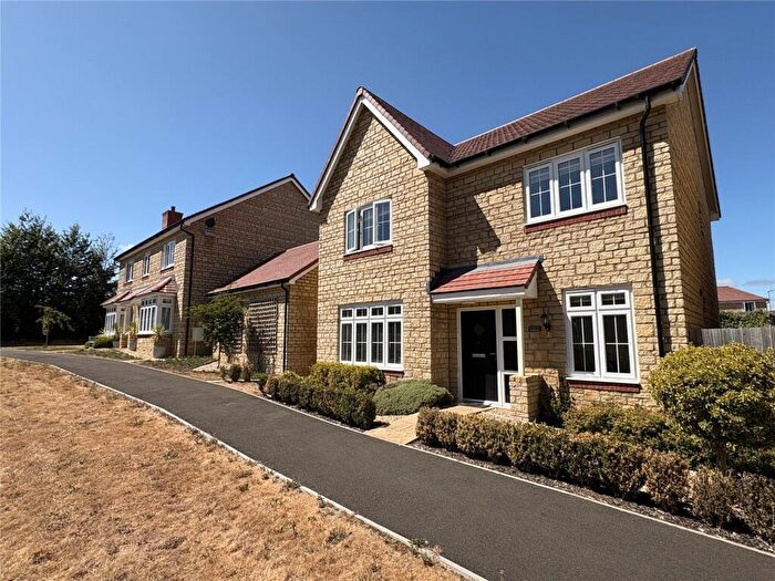 4 Bedroom Detached House For Sale In Vartenham Close, Milborne Port, Sherborne, Somerset, DT9