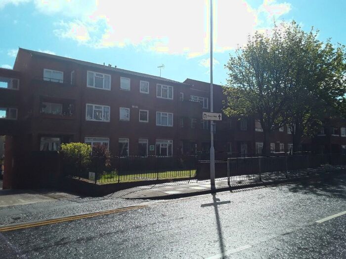 1 Bedroom Flat To Rent In Rowson Street, Wallasey, Merseyside, CH45