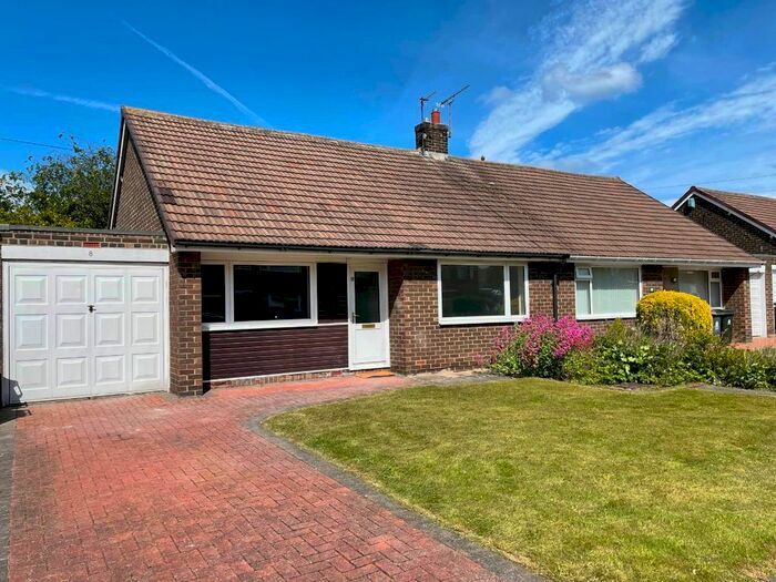 2 Bedroom Bungalow To Rent In Haddon Green, Whitley Bay, NE25
