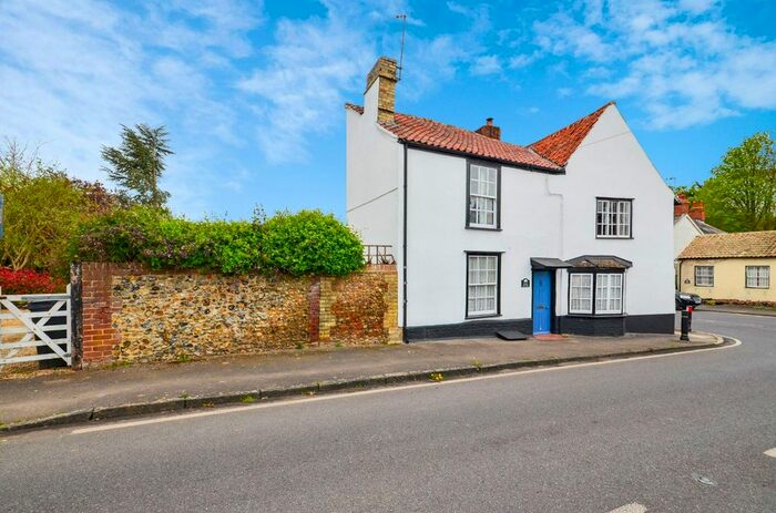 3 Bedroom Detached House For Sale In Walden Road, Hadstock, Cambridge, CB21