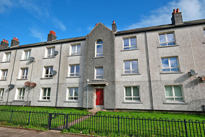 2 Bedroom Flat For Sale In Tullos Place, Torry, Aberdeen, AB11