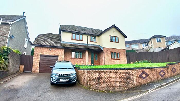 4 Bedroom Detached House For Sale In Cwmalsie Lane, Pontllanfraith, NP12