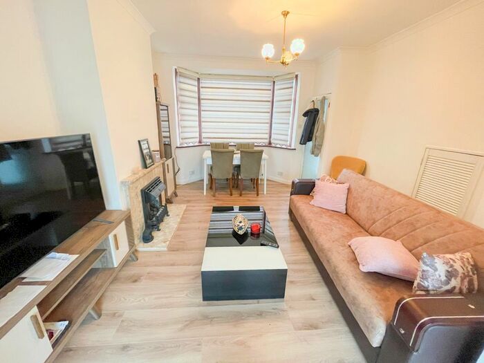 2 Bedroom Terraced House To Rent In Aylands Road, Enfield, EN3