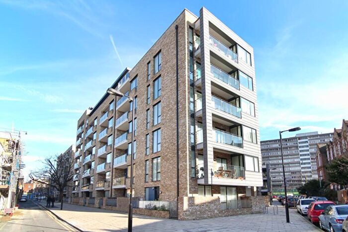 1 Bedroom Apartment To Rent In Boundary Lane, London, SE17