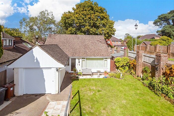 2 Bedroom Detached Bungalow For Sale In Elim Court Gardens, Crowborough, East Sussex, TN6