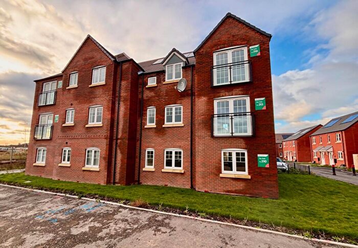 2 Bedroom Apartment To Rent In Martins Way, Stratford-upon-Avon, CV37