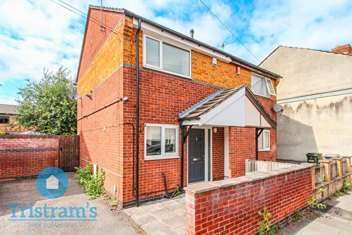 2 Bedroom Semi-Detached House To Rent In Staffords Court, Netherfield, NG4