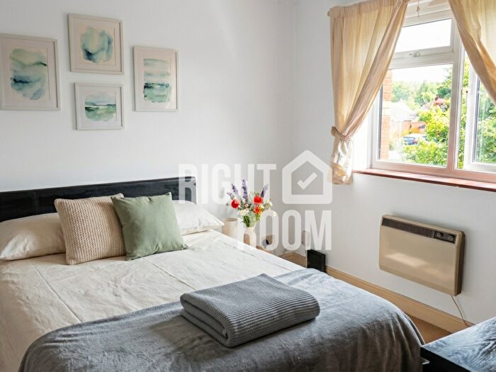 1 Bedroom Flat To Rent In One Bedroom Flat, Foundry Lane, SO15