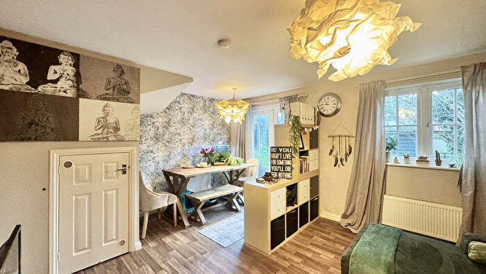 3 Bedroom Town House For Sale In Crowder Close, Bardney, Lincoln, LN3