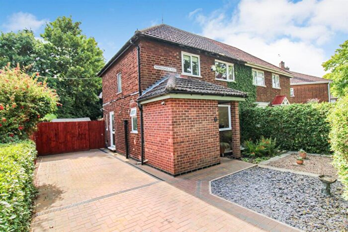 3 Bedroom Semi-Detached House For Sale In Thoroughsale Road, Corby, NN17