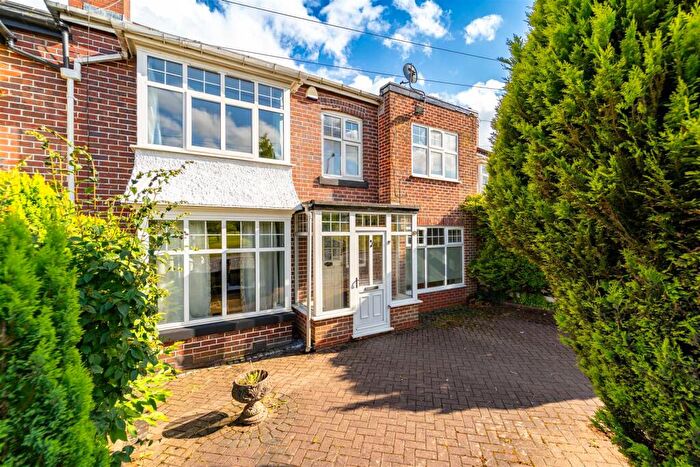 5 Bedroom House To Rent In Gibbins Road, Birmingham, B29