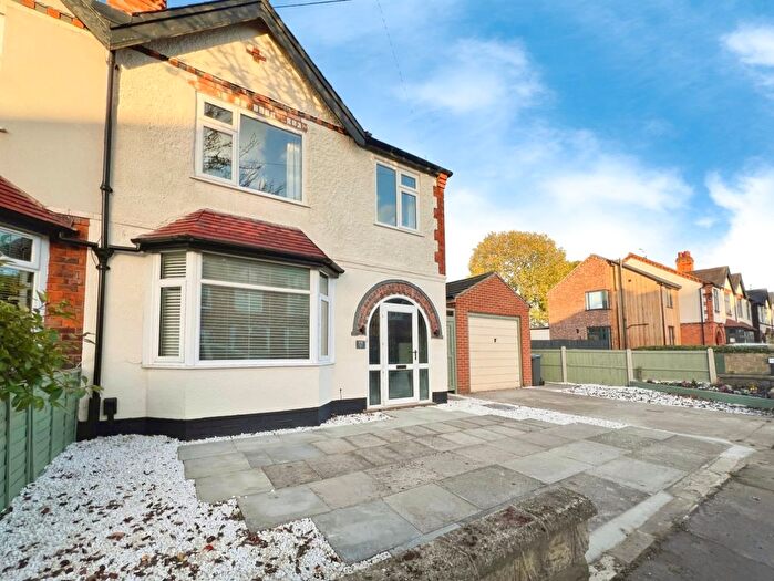 3 Bedroom Semi-Detached House To Rent In Rutland Road, West Bridgford, Nottingham, NG2