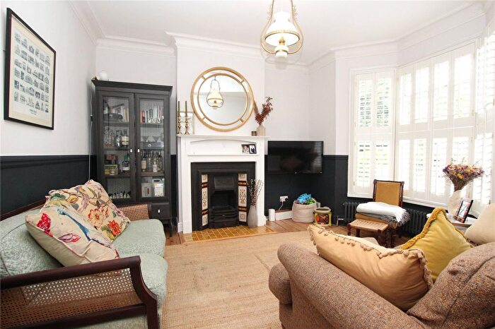 3 Bedroom Terraced House For Sale In Bramblebury Road, London, SE18