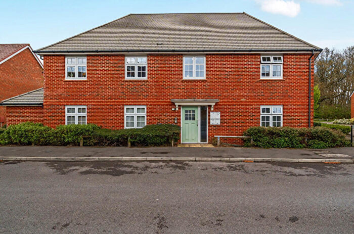 1 Bedroom Apartment For Sale In Barn Owl Drive, Bracknell, Berkshire, RG12