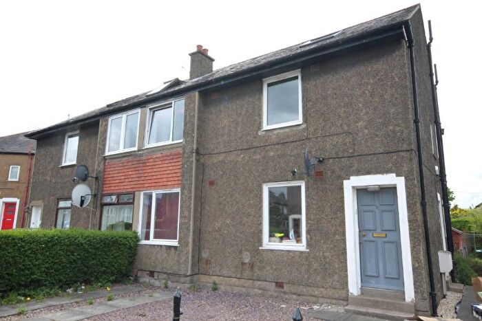 4 Bedroom Flat To Rent In Pilton Place, Pilton, Edinburgh, EH5