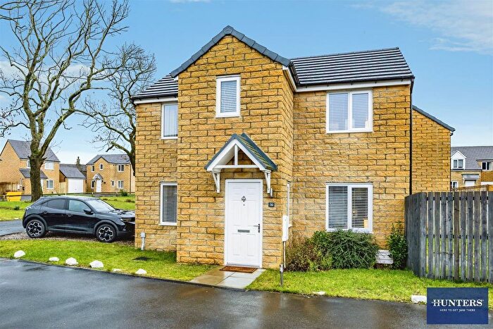 3 Bedroom Detached House For Sale In Woodland Crescent, Hilfax, HX2