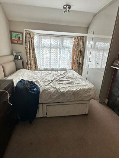 4 Bedroom Terraced House To Rent In Mornington Crescent, Hounslow, TW5