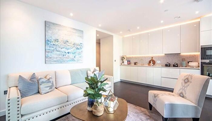 2 Bedroom Flat To Rent In Thornes House, Charles Clowes Walk, Nine Elms, London, SW11