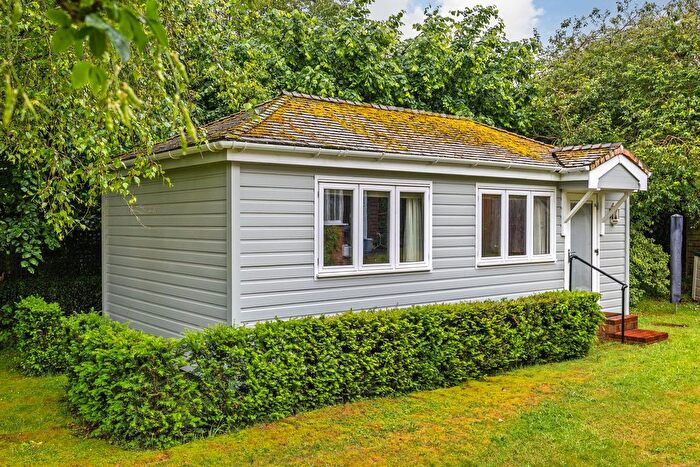 1 Bedroom Property To Rent In Crawley, Winchester, SO21