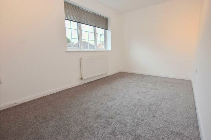 2 Bedroom Semi-Detached House For Sale In St. Marys Lane, Upminster, RM14