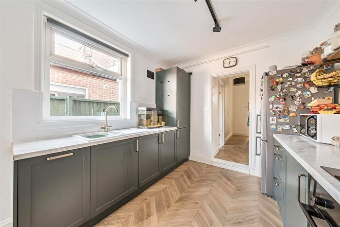 3 Bedroom Terraced House For Sale In Kings Road, Gosport, PO12