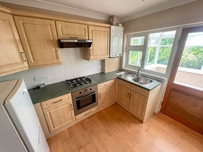 2 Bedroom Bungalow To Rent In Park Crescent, Addingham, Ilkley, West Yorkshire, Uk, LS29