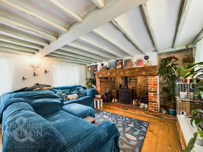 3 Bedroom Cottage For Sale In Scotts Corner, Panxworth, Norwich, NR13