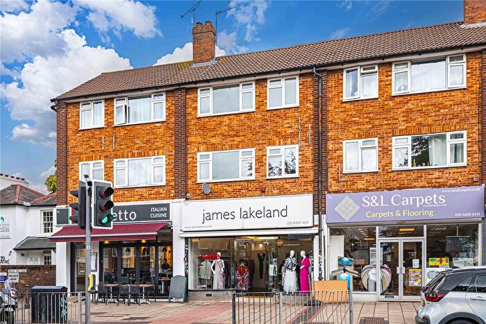 2 Bedroom Maisonette To Rent In High Road, Bushey Heath, Herts, WD23