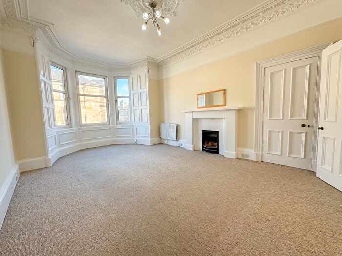 2 Bedroom Flat To Rent In Polwarth Gardens, Polwarth, Edinburgh, EH11