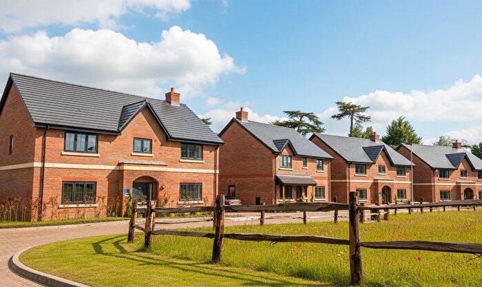 5 Bedroom Property For Sale In Windsor Gate, Windsor, SL4