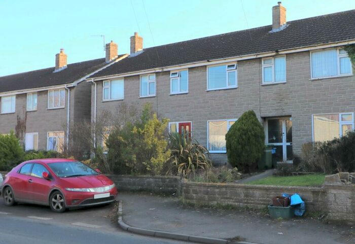 3 Bedroom Terraced House For Sale In Main Street, Walton, BA16
