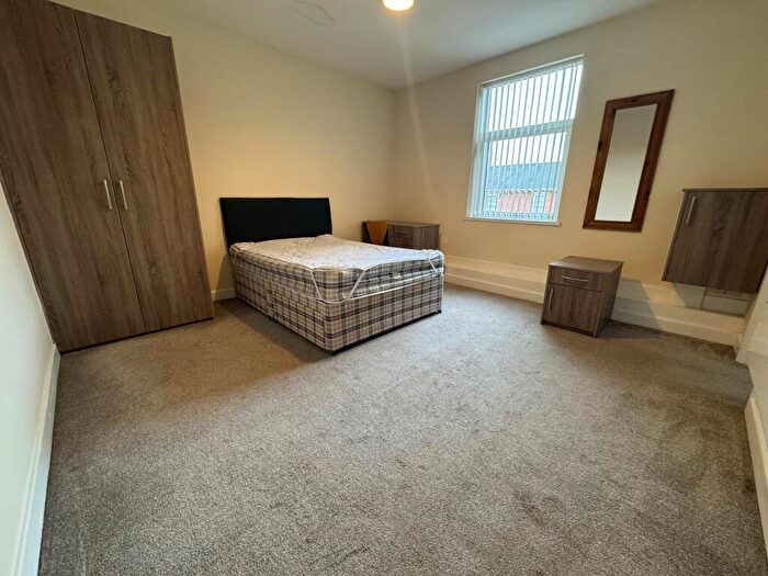 1 Bedroom Flat To Rent In Chester Road North, Kidderminster, DY10