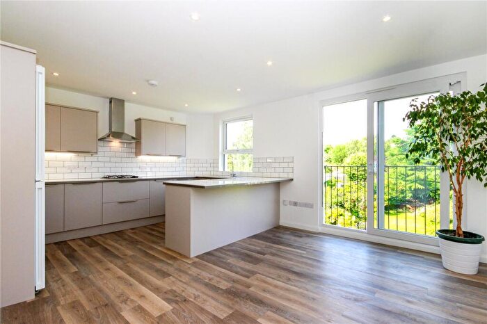 3 Bedroom Apartment To Rent In Gloucester Road, Bishopston, Bristol, BS7