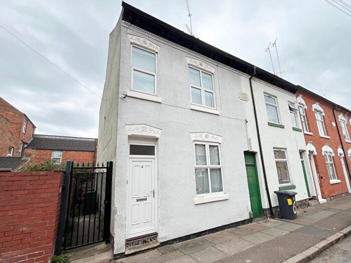2 Bedroom Terraced House To Rent In Filbert Street East, Leicester, LE2